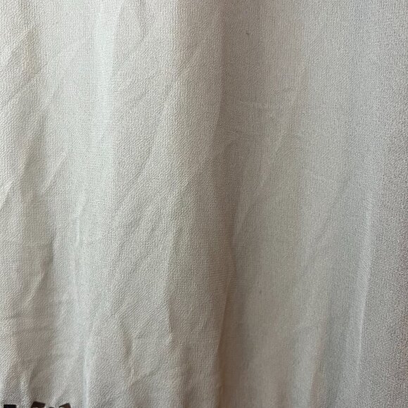 NWT Bijoux Terner Gray Sheer Shawl with sequins - Picture 4 of 8